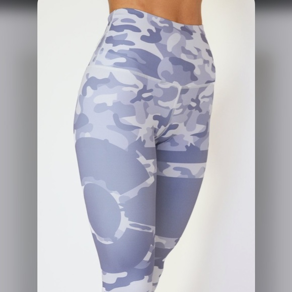 blue camo yoga pants